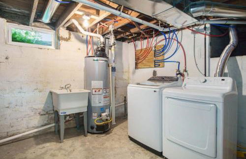 Gorgeous Notre Dame Get Away Comfy Beds WiFi Coffee Games - Foto 24