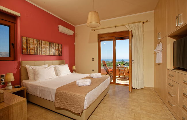 Cretan Vineyard Hill Villa Private Pool, Panoramic View, Beautiful Vineyard - Photo 3