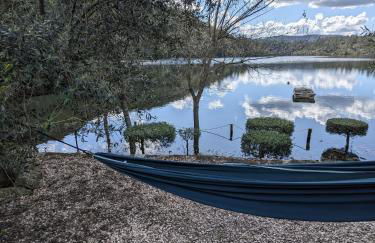 Riverlake House - frente ao lago e com jardim - Foto 21