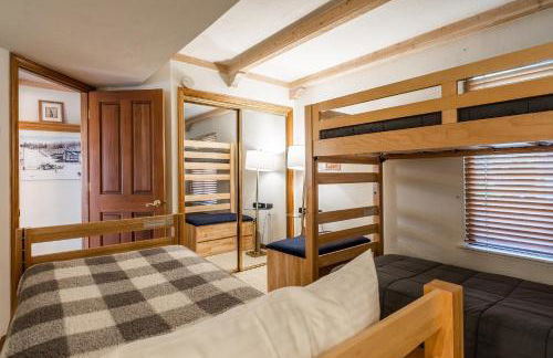 Walk to Lift Updated 2 Bedroom 2 and a Half Bathrooms 1849 Condos 209 Steps to Canyon Lodge Sleeps 6 - Foto 10