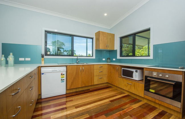 Deb's Shed - Photo 9