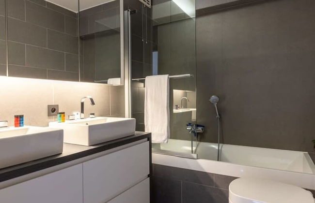 Modern Apartment at the Beach With Parking - Foto 18