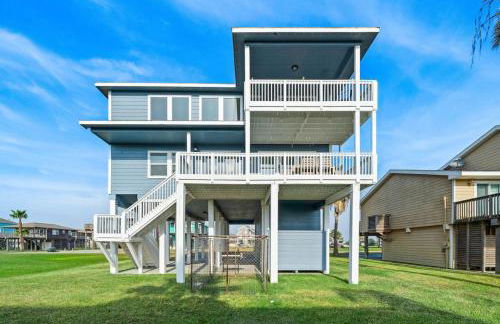 Beach house with large deck and patio - Foto 36