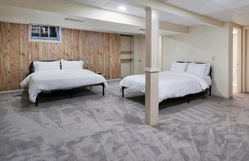 Elegant 3BR Oasis in Dundee Close to Downtown - Foto 45