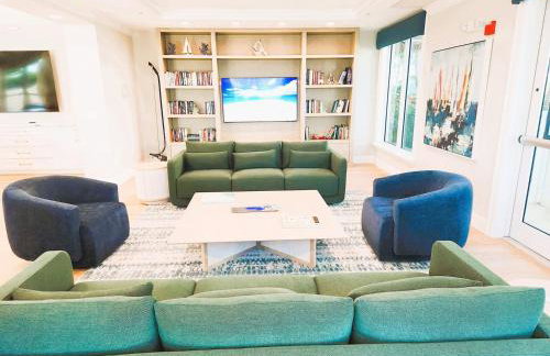 Turnkey Tranquility with Marina & Intercoastal views - Foto 30