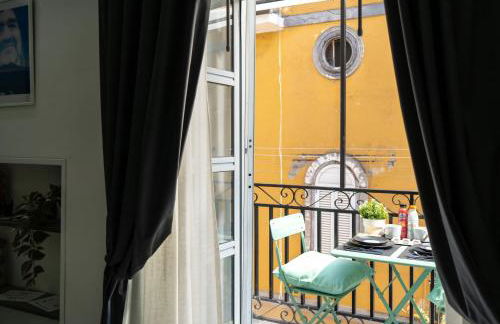 Scugnizzo Apartment SMART - Foto 32