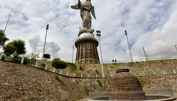 O Meio do Mundo - Tour de Meio Dia - Foto 4