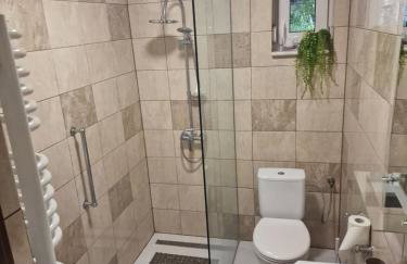 Domek w Sadzie - Foto 5