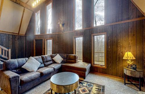 12 Mi to Downtown Hot Tub, Fire Pit Game Room! - Foto 6