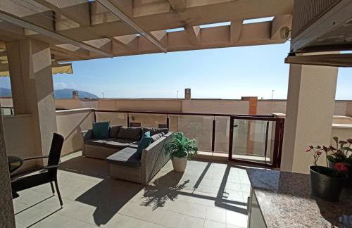 Modern apartment with large terrace in Mojon Hills - Foto 1