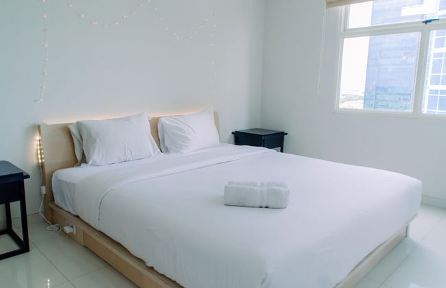 Fancy and Nice 1BR Apartment at Silkwood Residence - Photo 3