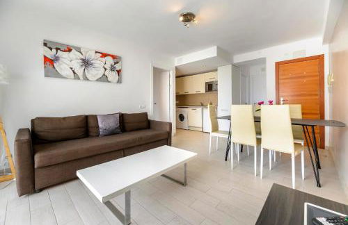 Apartamentos Esmeralda Ibiza - Photo 9