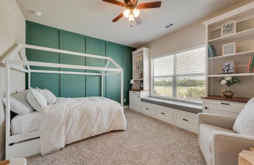 Iron & Ivy 5BR5BA Sleeps 12 - Foto 32