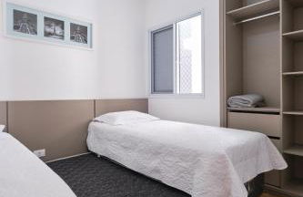 2 QUARTOS com Churrasqueira na Varanda, Piscina, Garagem interna, WiFi 500mbps, Ar Condicionado e Telas de Proteção - Foto 31