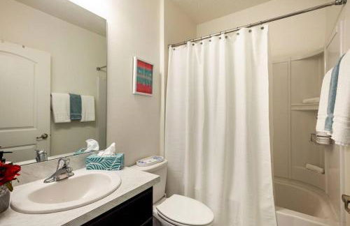 Modern 4 Bdr Home near Tradition Town Center - Foto 14