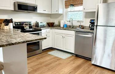 New St George Island Beach Rental Private Pool Golf Cart Included Pet Friendly Direct Beach Access - Foto 37