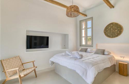 Lil Paros Luxury suites - Photo 71