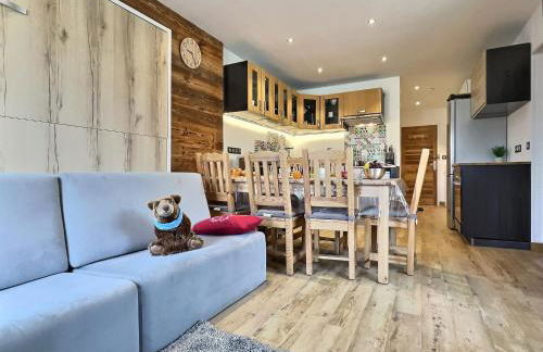 Appartement 6 personnes avec Parking Couvert - 1 chambre - 4 lits - Netflix & wifi haut débit - Foto 1