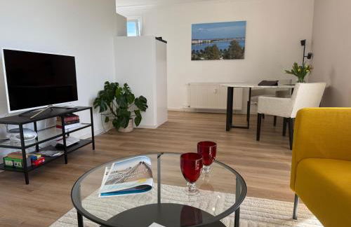 FeWo "Freiheit" - Panoramablick - großer Balkon, ganzjährig zu nutzen - schnelles WLAN - Parkplatz - 300 Meter zum Strand - Foto 4