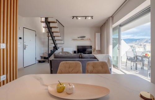 Elite Penthouse with Heated Pool and SkylineView - Foto 28