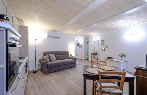 Il borghetto di Torno - Foto 76