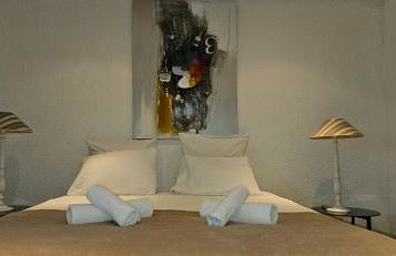 Le Clos Saint Jean, vue Cité, piscine et parking - Foto 19