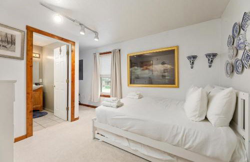 Central Lake Cozy Retreat AC Boat Launch Fire Pit - Foto 4