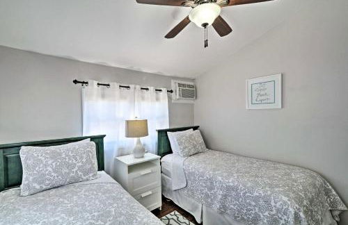 Beachy Lavallette Cottage with Outdoor Shower, Patio - Foto 20