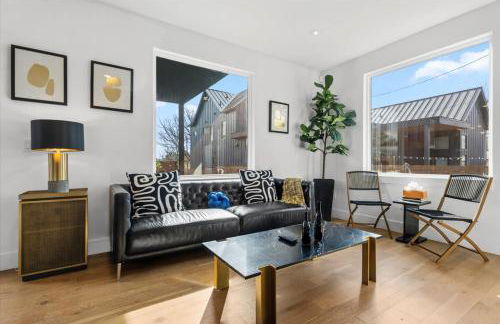 Stylish Austin Stay 3BR 2BA Pet-Friendly - Foto 5