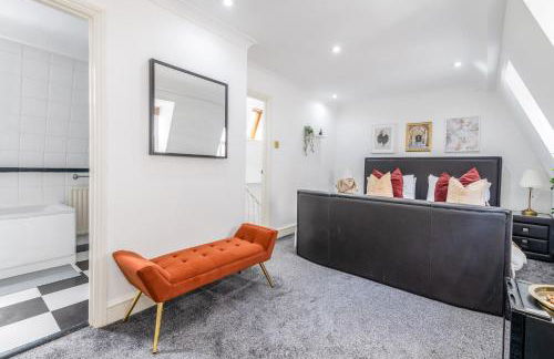 Charming 3-Bedroom London Townhouse Balcony - Foto 10