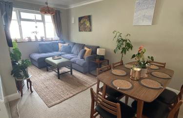 Homely flat in Surrey - Foto 10