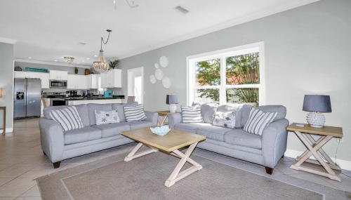 Two Homes, Private Pool, Game Room & Steps to the Beach - Foto 3