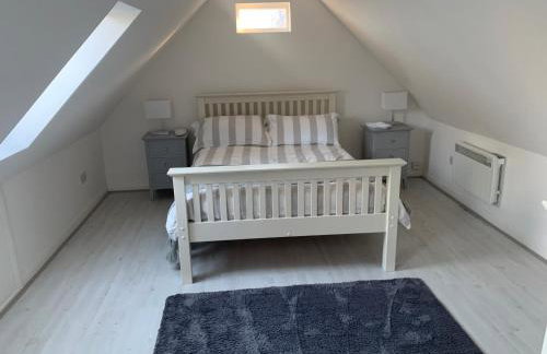 Hewarts Lodge, Brand New Property, 1 Mile From The Beach, 15 Minutes From All Goodwood Events - Foto 2