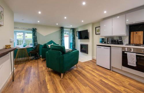 Caer Fedwen Barns Dyffryn Cottage King bed self catering with Hot Tub - Foto 12