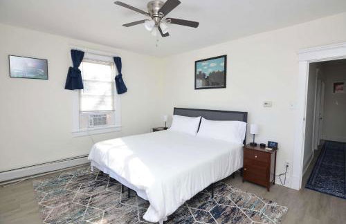 Spacious Home with Parking, Laundry - Near RU, RWJ, NJ Transit - Foto 58