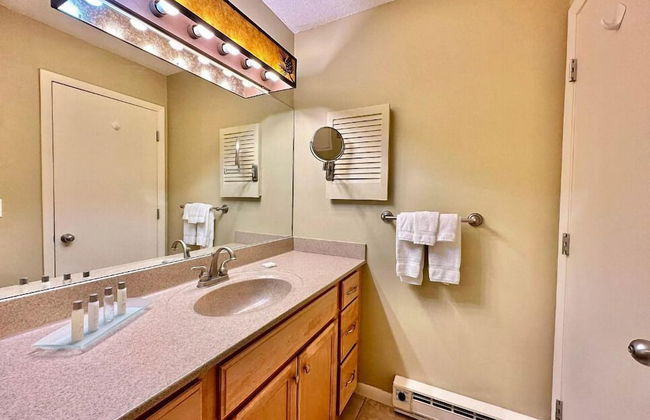 Charming 1BDR Condo w Golf Course View - Foto 11