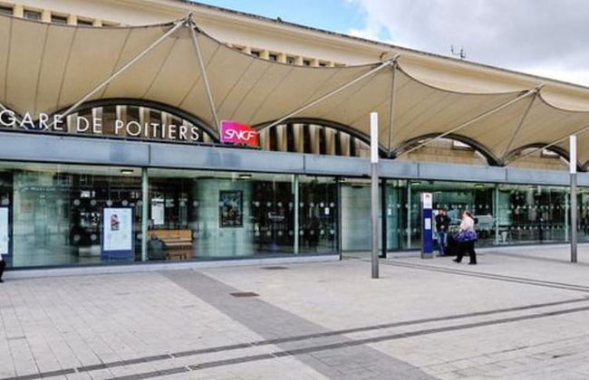 Poitiers Rabelais Chambres Quatro SDB - Foto 19