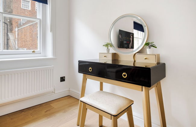 Luxury 3 Bedrooms House in Marylebone - Photo 3