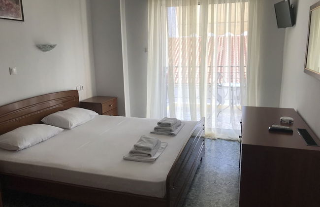 Natalie Apartments - Photo 15