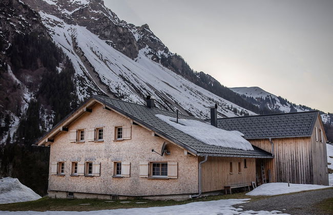 HammerleHaus - Photo 25