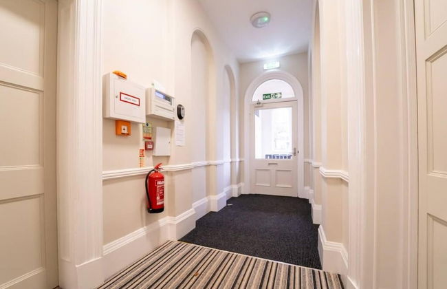 Stylish 3 Bedroom Maisonette - Foto 13