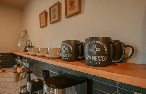 Grandma's Old Town Adobe House! Private Hot Tub-Close to Old Town-Pet Friendly-No Pet Fee! - Foto 27