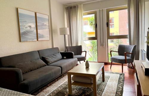 A 200 metros de la playa, Mobiliario nuevo, WiFi - Foto 1