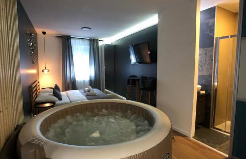 Apartment Zagreb Jacuzzi - Photo 39