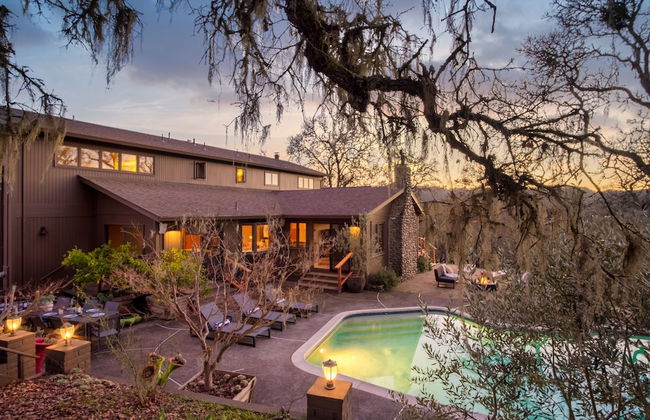 Gable by Avantstay Beautiful 3 5 Acre Oasis w Gorgeous Views Pool Hot Tub - Foto 34