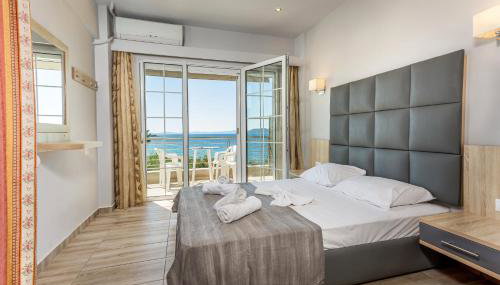 Paradisos Holiday - Foto 4, wardrobe