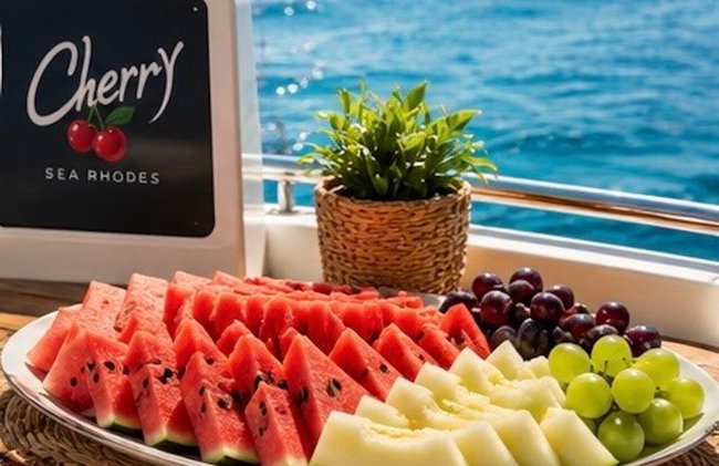 Fuga in catamarano all inclusive con pranzo e bevande - Foto 4