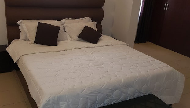 Cadogan Place Estate Apartment - Foto 3, Habitación