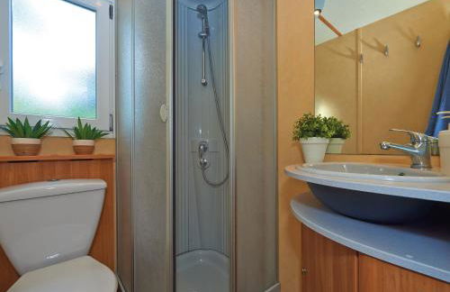 Cozy Pine Forest Chalet - Foto 38