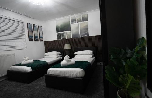 Premium 3BR House - Loughton - by Rent Squared LTD - Foto 68